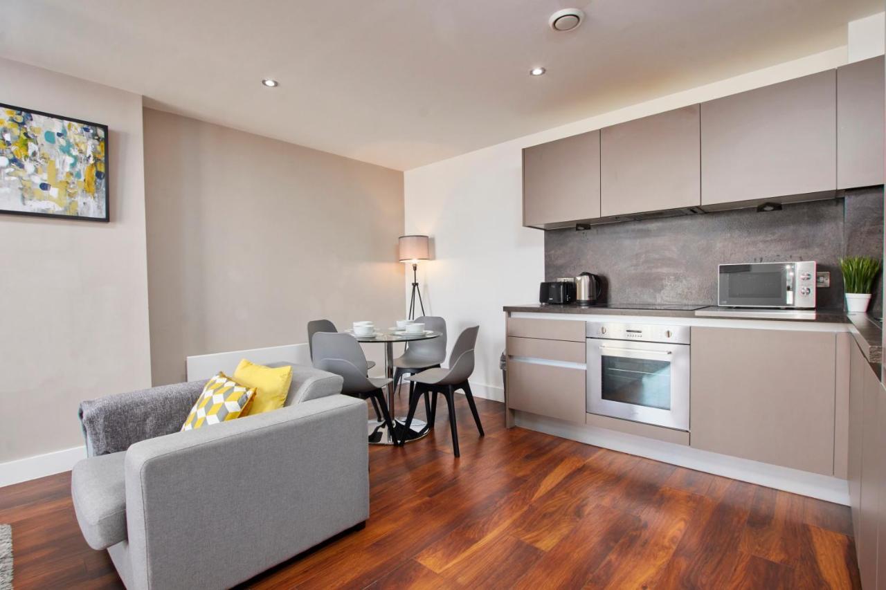 Lovely Central Abode - Amazing Views - Parking Daire Manchester Dış mekan fotoğraf